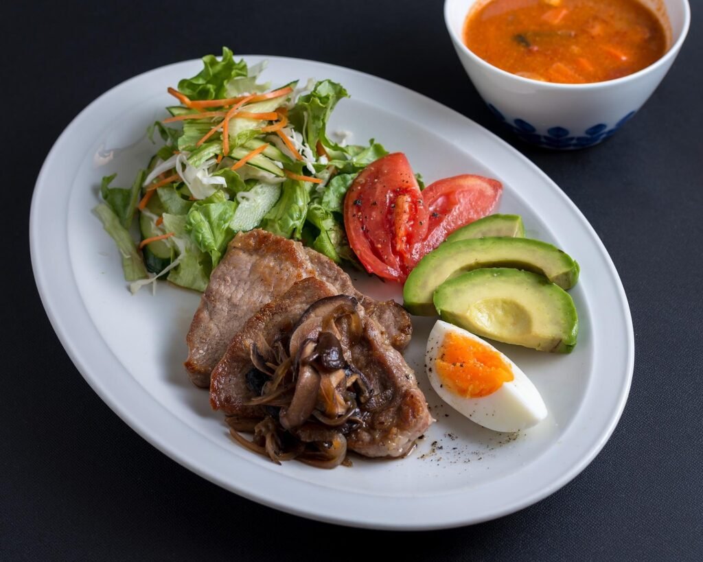 The only way to achieve mental peace is to stay healthy.so it is very important to maintain our daily eating habits 4 down 1257319 1920